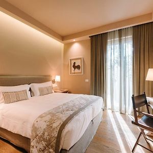 Camera con letto king size